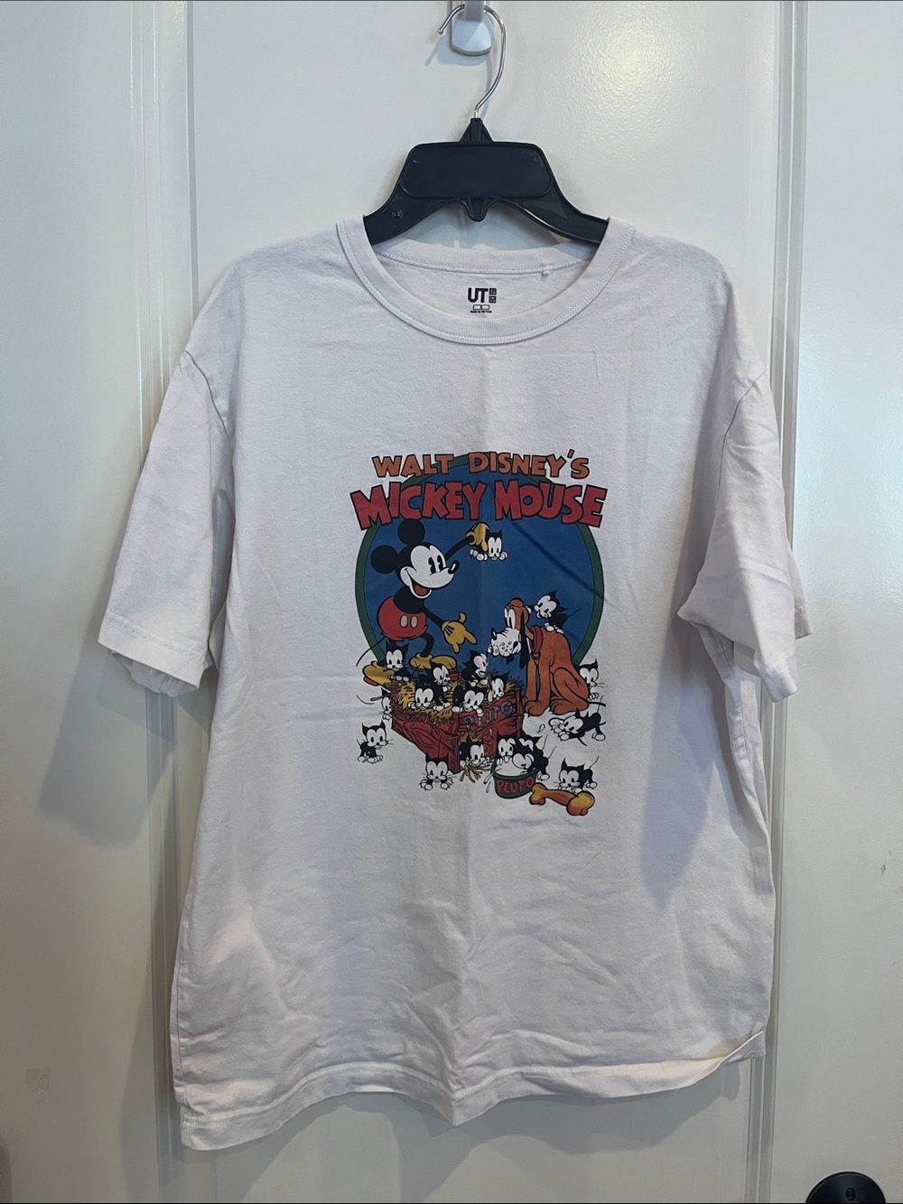 Uniqlo UT White Walt Disney Mickey Mouse Graphic Tee Size S